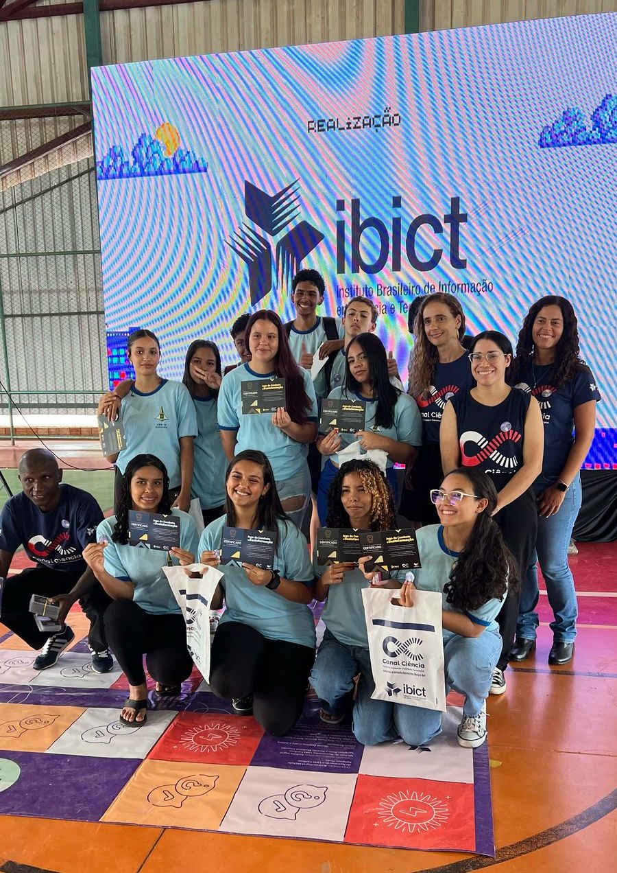 Canal Ciência participa da inauguração do Laboratório Social da Enacin com o Jogo de Combate à Desinformação.