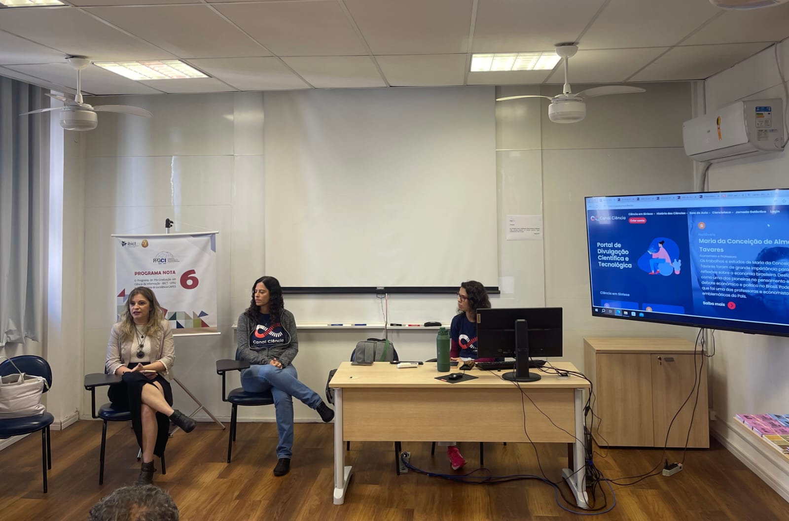Canal Ciência marca presença em aula do Programa de Pós-Graduação em Ciência da Informação do Ibict Rio